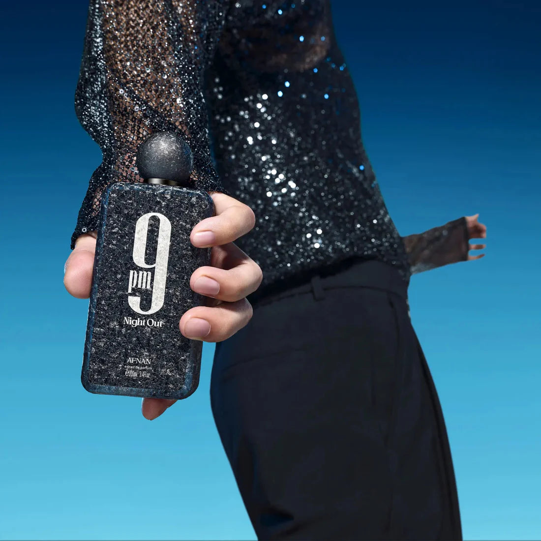 Parfymeflasken til 9pm Night Out by Afnan illustrasjon